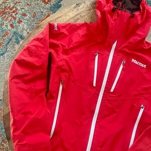 Beautiful like new Marmot hard shell jacket. Ski. Gore-Tex Pro. Med.